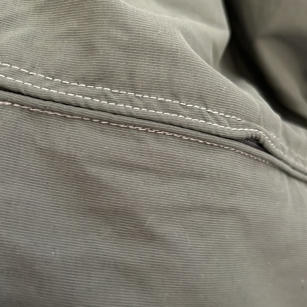 Kuhl- women’s size 12 pants. New without tag. - Picture 9 of 10